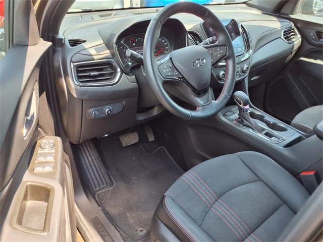 Used 2023 Chevrolet Equinox RS image 14