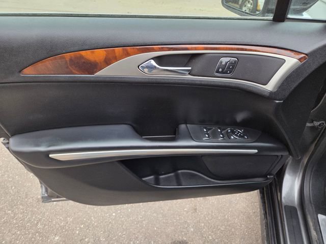 Used 2015 Lincoln MKZ Hybrid w/ Equipment Group 202A Reserve FWD image 13