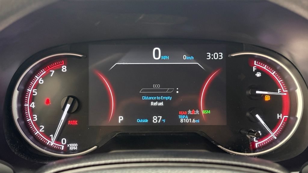 Used 2024 Toyota RAV4 XLE FWD image 32