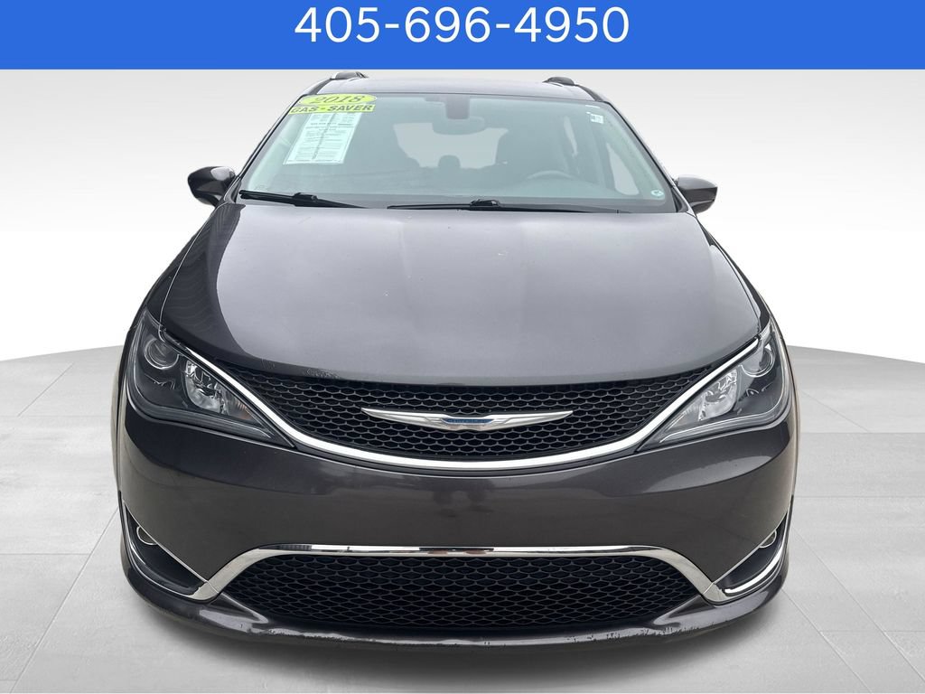 Used 2018 Chrysler Pacifica Touring-L FWD image 7