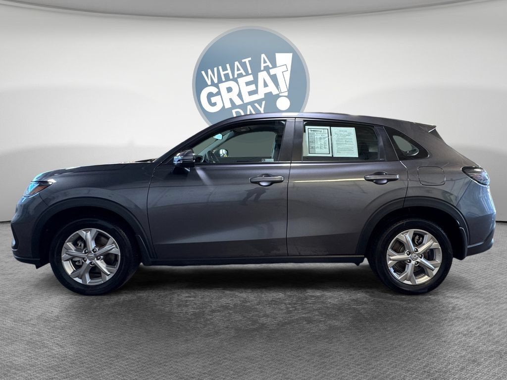 Used 2023 Honda HR-V LX image 7