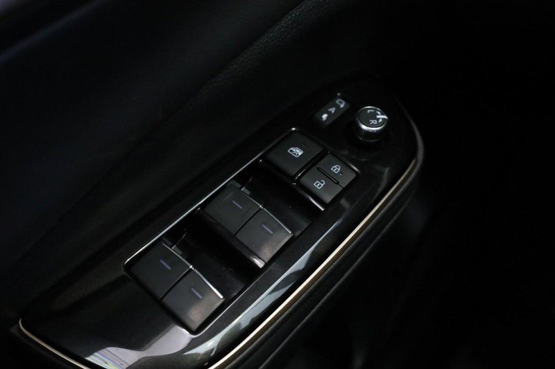 New 2026 Toyota Crown Platinum image 17