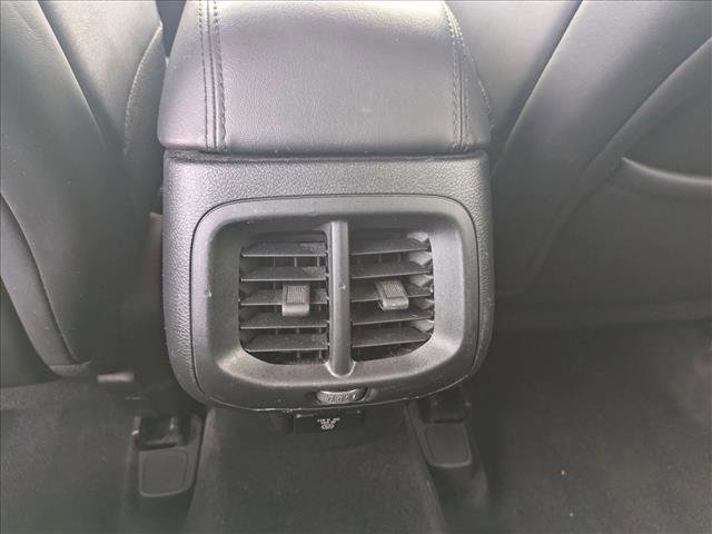 Used 2016 Jeep Cherokee Overland w/ Technology Group image 15