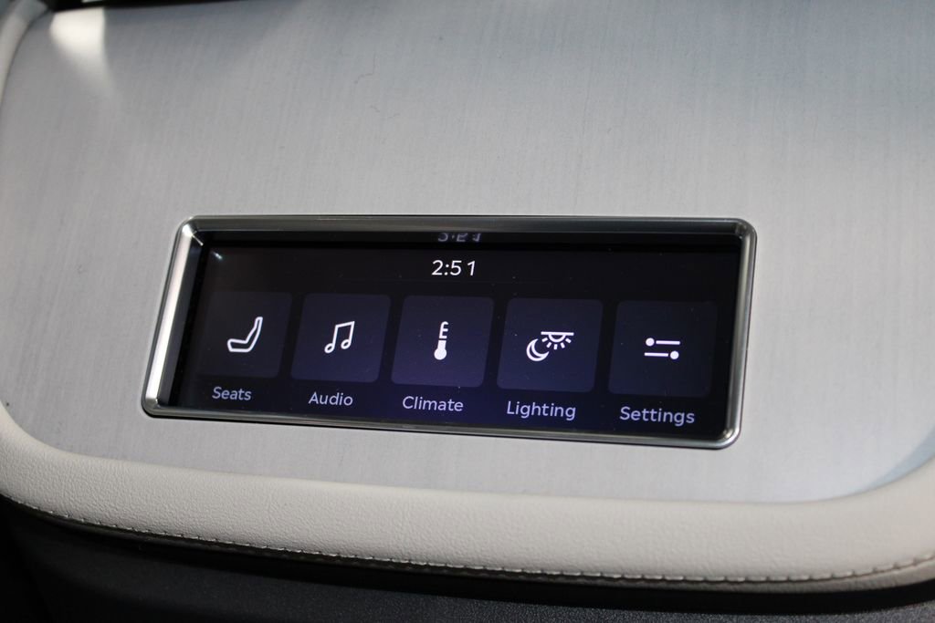 New 2026 Lincoln Navigator Premier AWD/4WD image 37