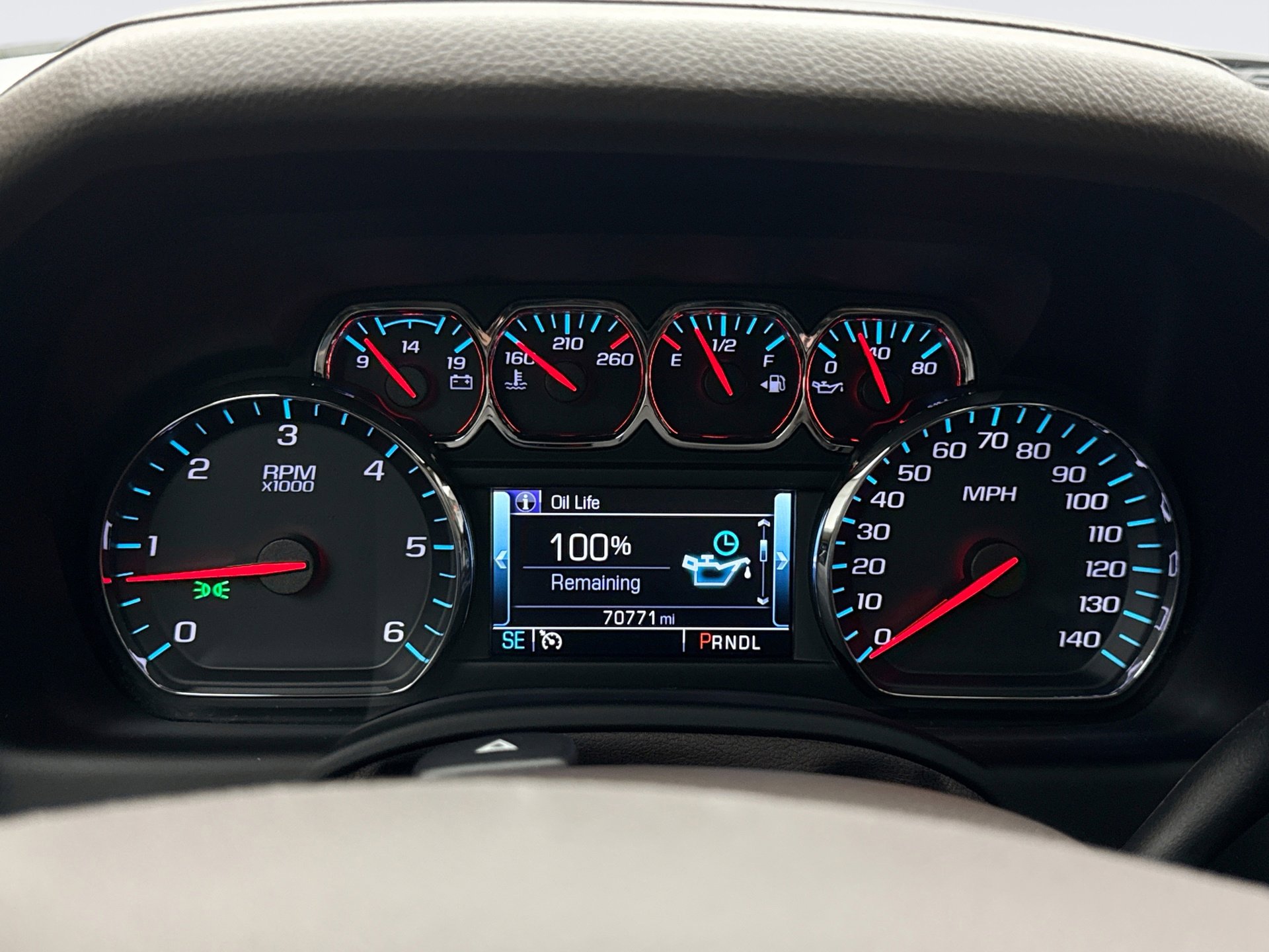 Used 2020 Chevrolet Tahoe LT w/ Luxury Package image 13