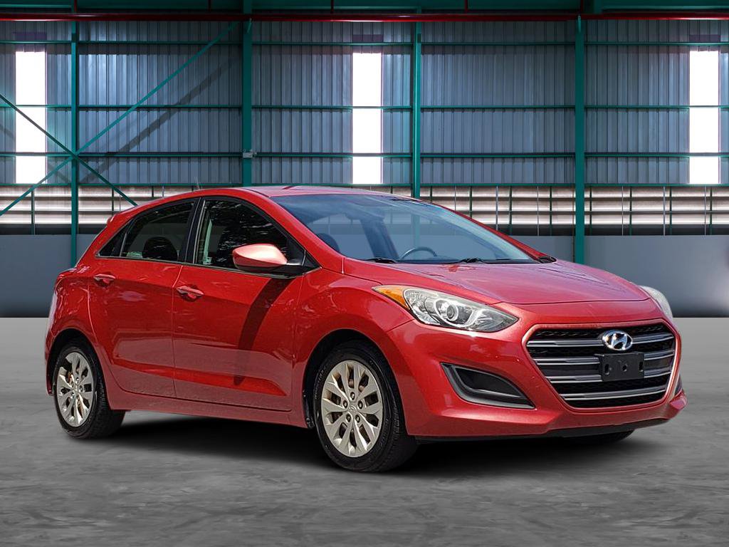Used 2016 Hyundai Elantra GT FWD image 6