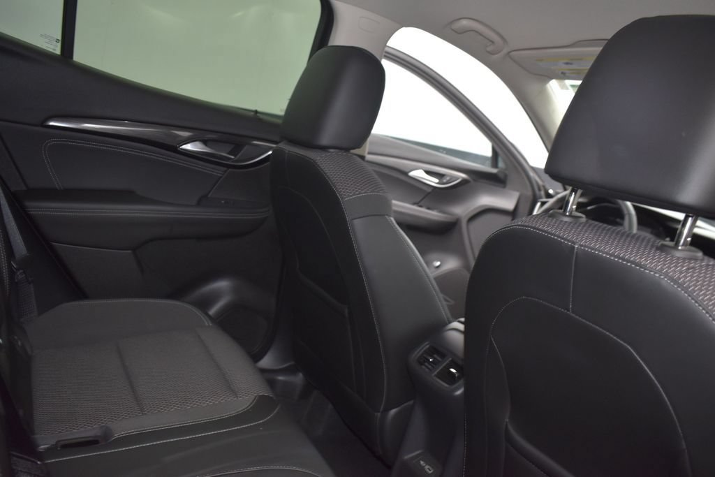 Used 2022 Buick Envision Preferred AWD/4WD image 31