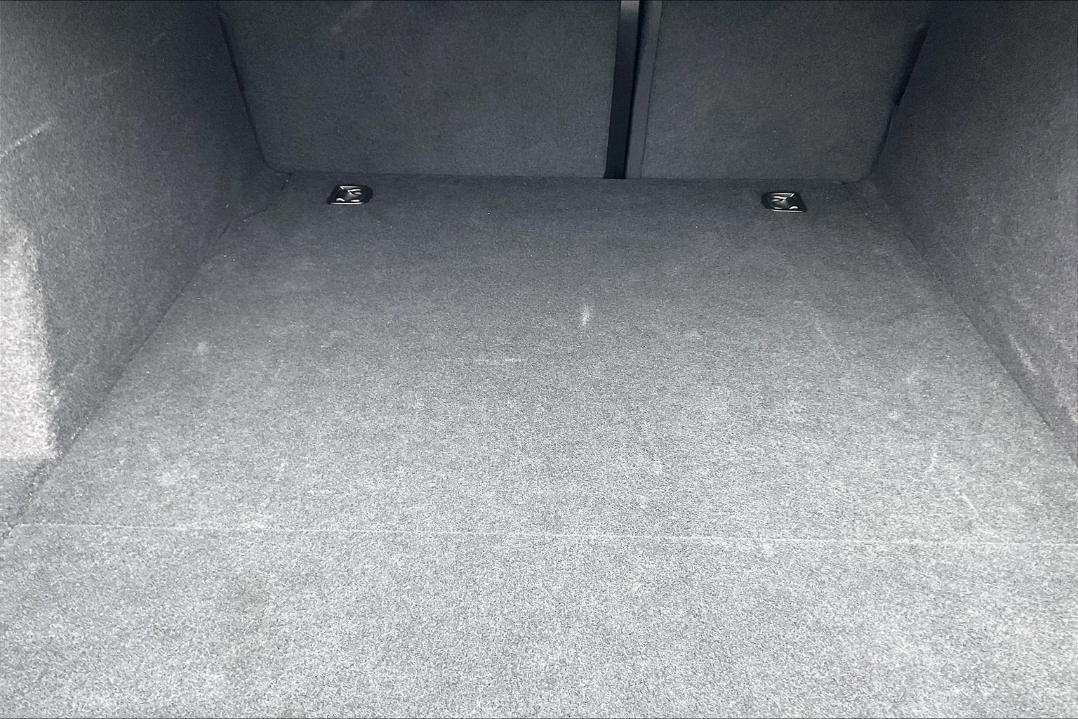 Used 2022 Porsche Taycan Base image 24