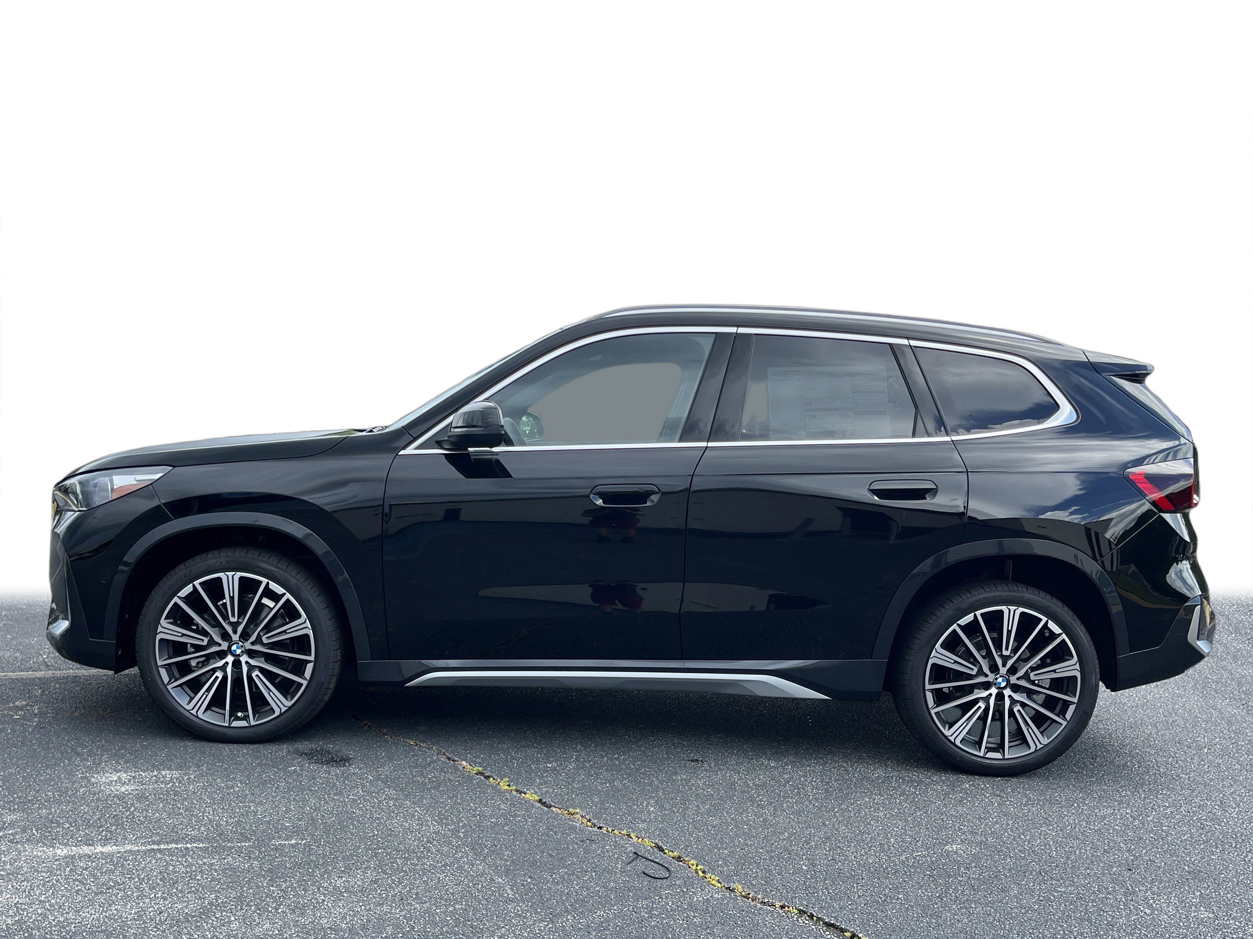 New 2025 BMW X1 xDrive28i w/ Convenience Package image 24