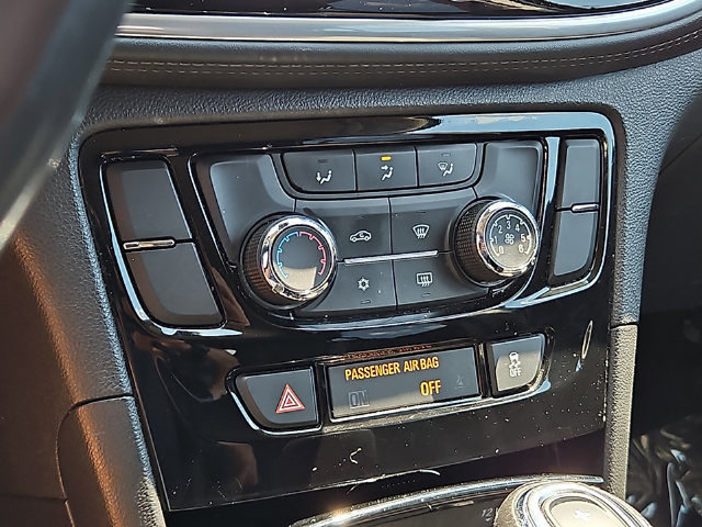 Used 2019 Buick Encore Preferred AWD/4WD image 19