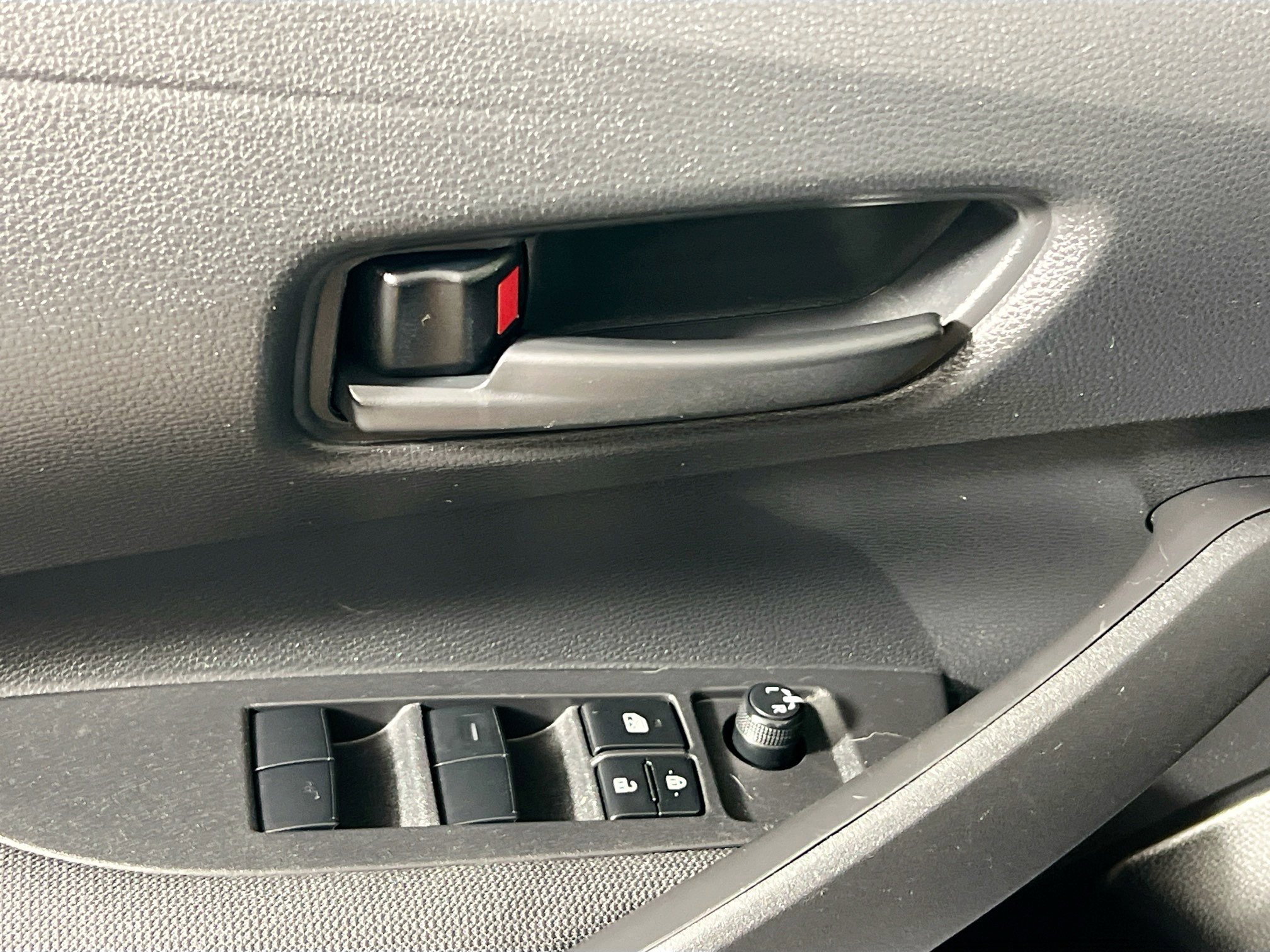 Used 2024 Toyota Corolla LE image 16