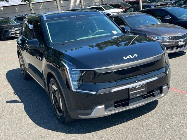 Certified 2026 Kia EV9 Wind AWD/4WD image 5