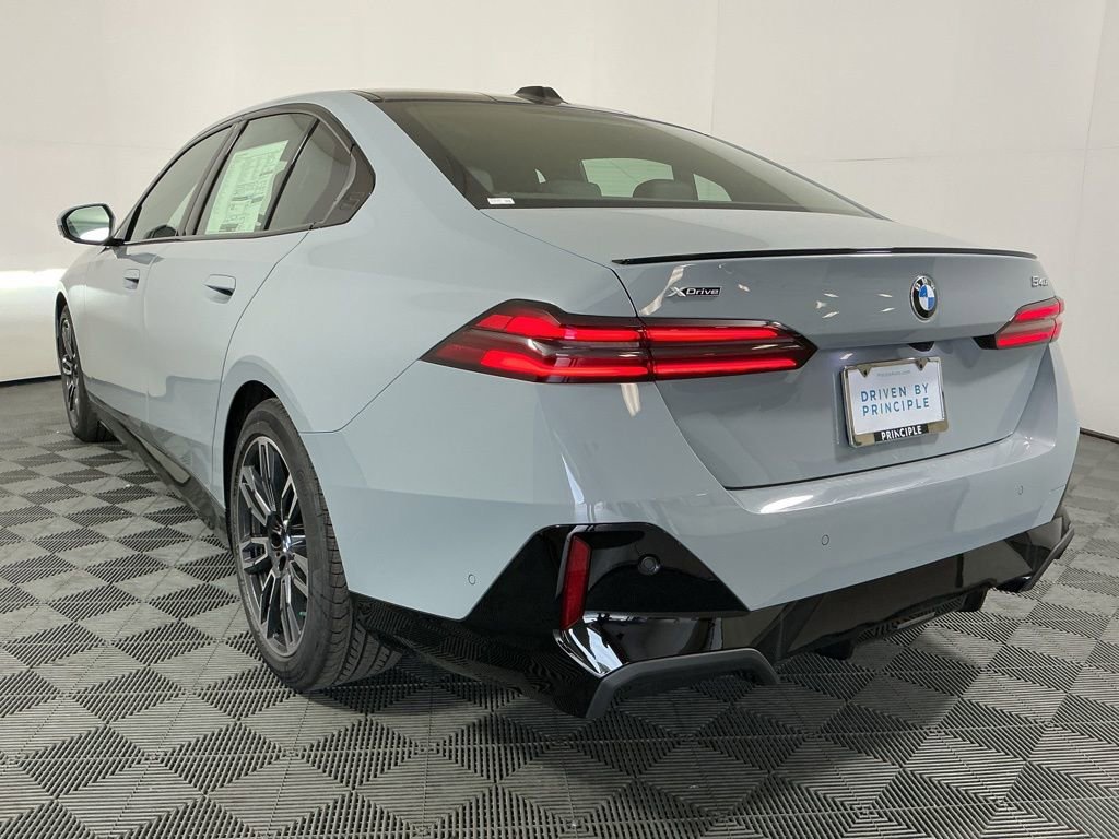 Certified 2026 BMW 540i xDrive w/ Executive Package AWD/4WD image 7