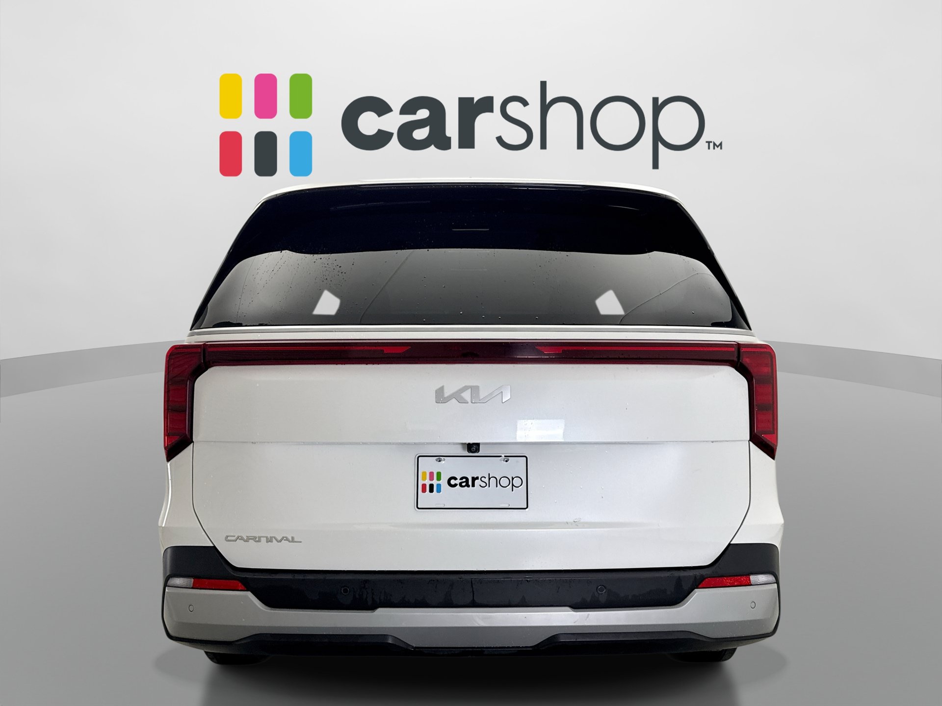 Used 2025 Kia Carnival FWD image 4