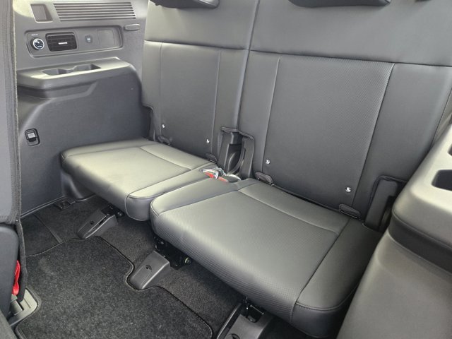 Certified 2026 Hyundai Santa Fe SEL w/ Tow & Go Package image 29