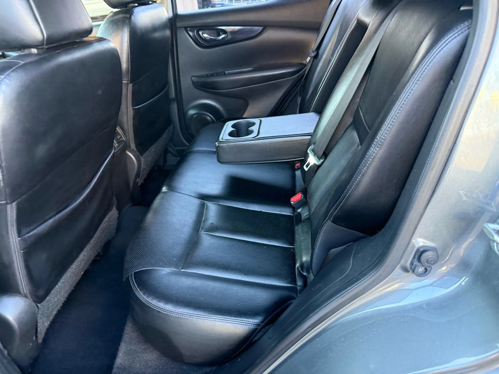 Used 2018 Nissan Rogue Sport SL FWD image 26
