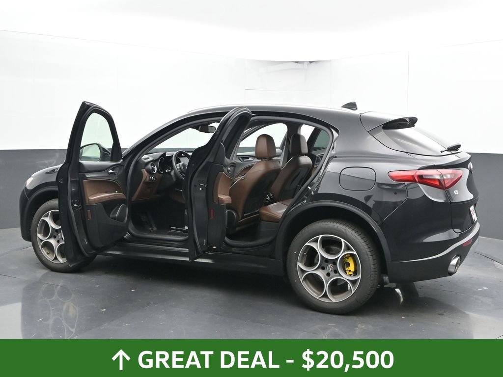 Used 2020 Alfa Romeo Stelvio Sport w/ Cold Weather Package image 51