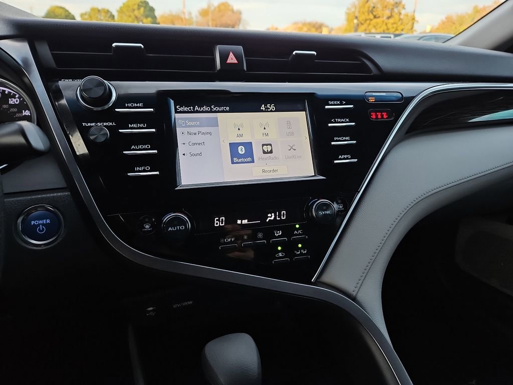 Used 2018 Toyota Camry LE image 22