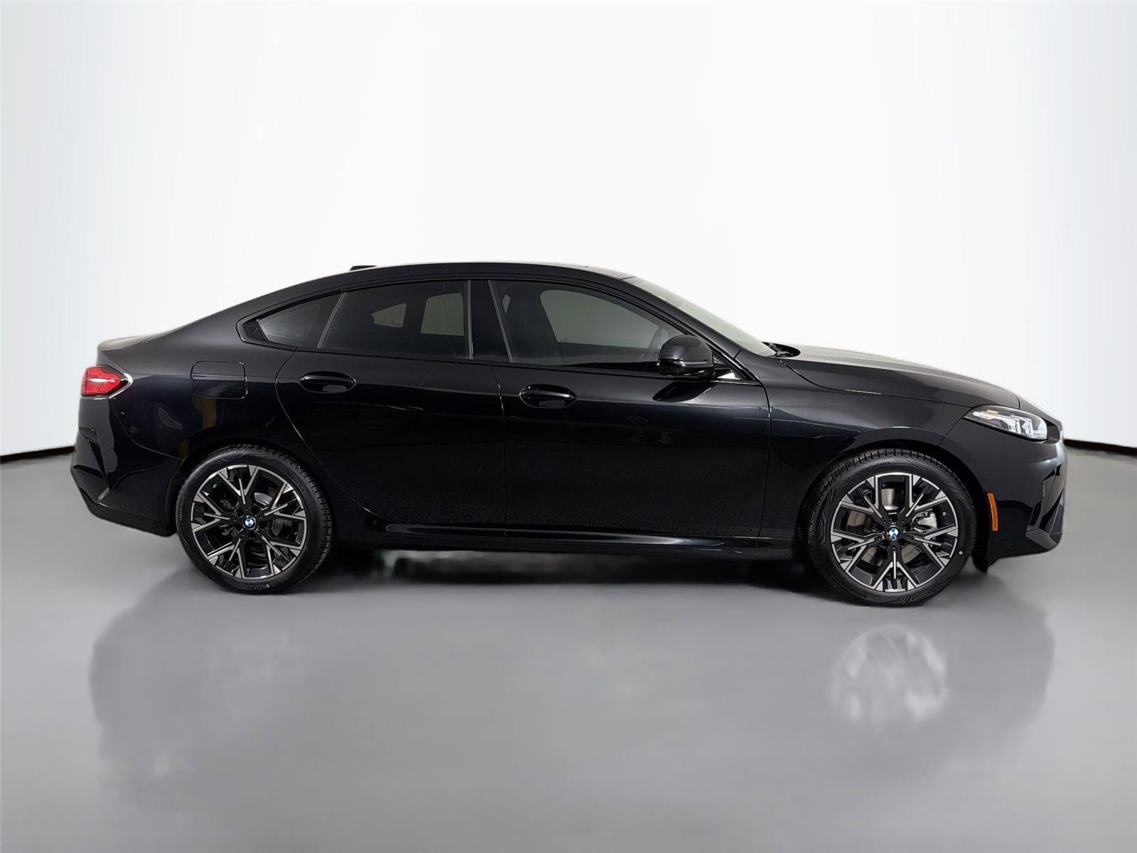 New 2026 BMW 228i w/ Technology Package FWD image 4