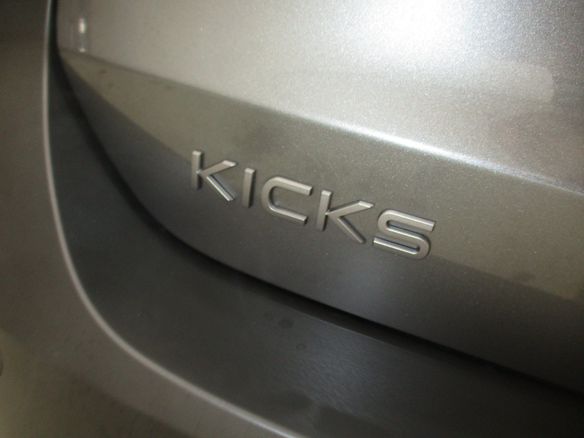 New 2026 Nissan Kicks SR w/ SR Premium Package AWD/4WD image 8