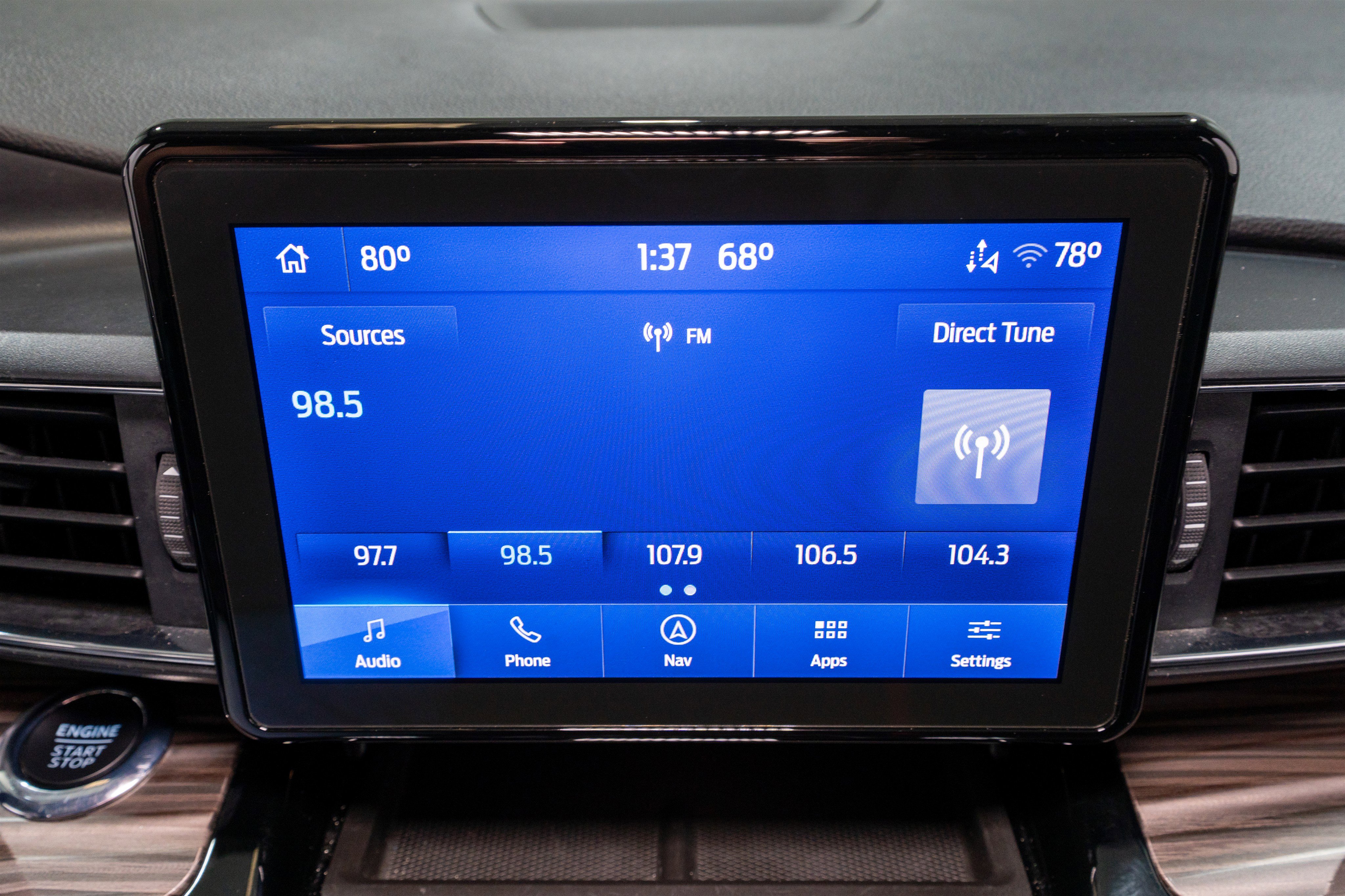 Used 2022 Ford Explorer Limited image 18