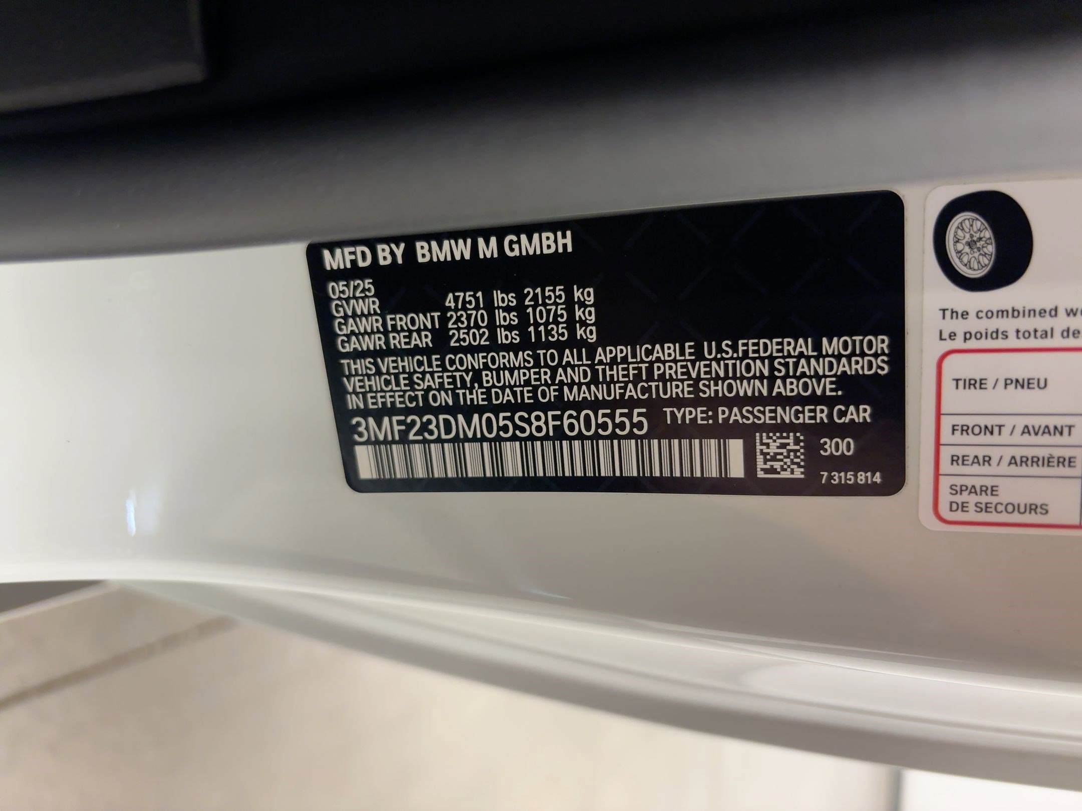 Used 2025 BMW M2 w/ Lighting Package image 17