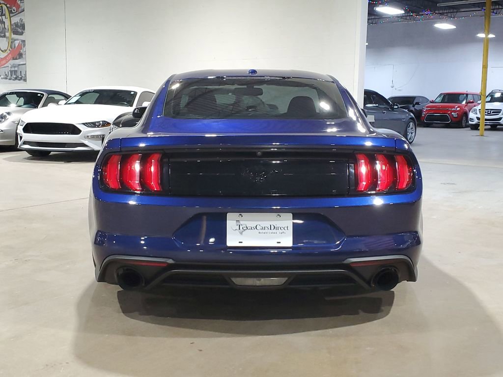 Used 2019 Ford Mustang EcoBoost image 10