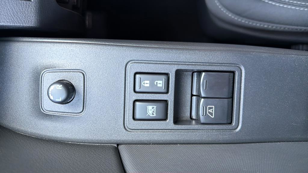 Certified 2024 Nissan Frontier SV w/ Technology Package image 22