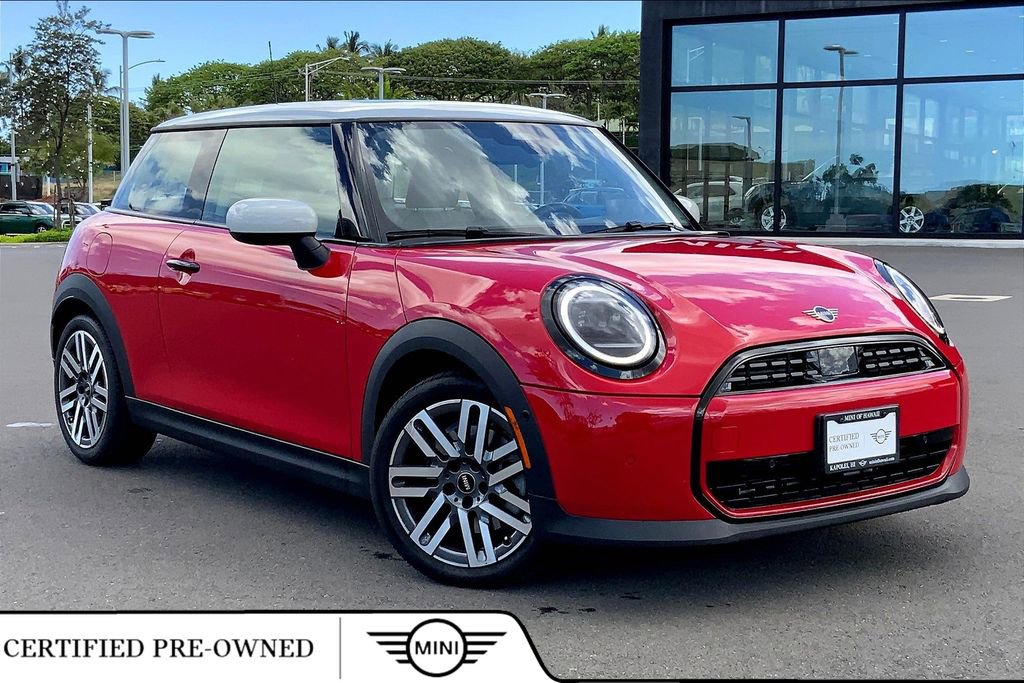 Certified 2025 MINI Cooper 2-Door Hardtop image 1