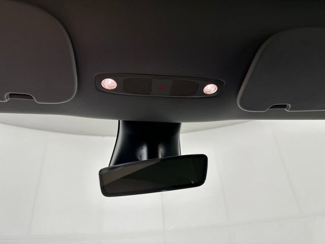 Used 2021 Tesla Model Y Long Range image 23