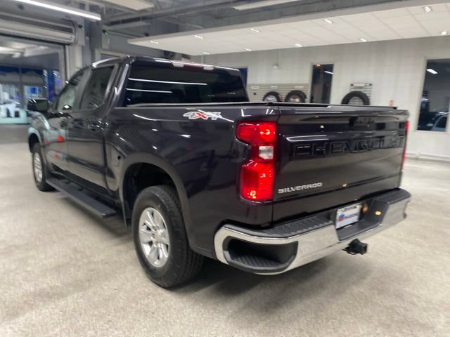 Certified 2022 Chevrolet Silverado 1500 LT AWD/4WD image 8