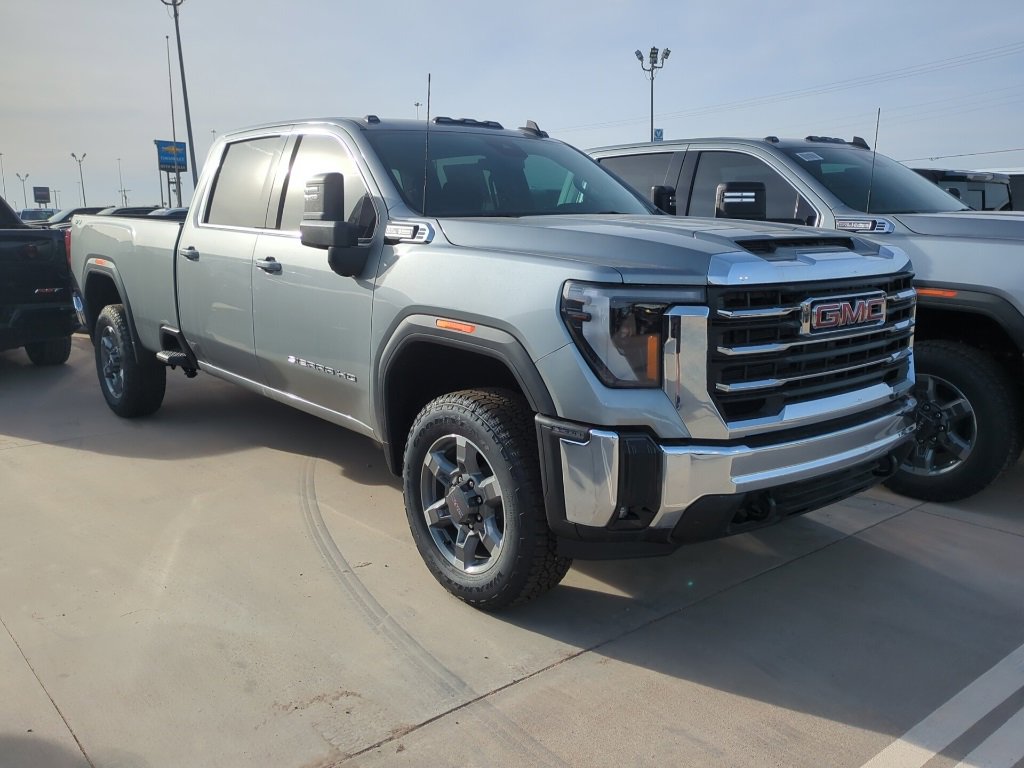 New 2026 GMC Sierra 2500 SLE w/ Preferred Package