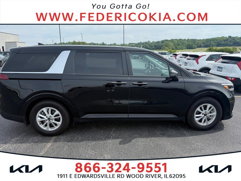 Used 2022 Kia Carnival LX