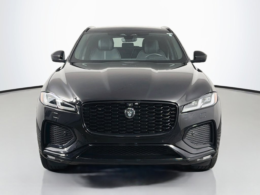 Used 2026 Jaguar F-PACE R-Dynamic S AWD/4WD image 2