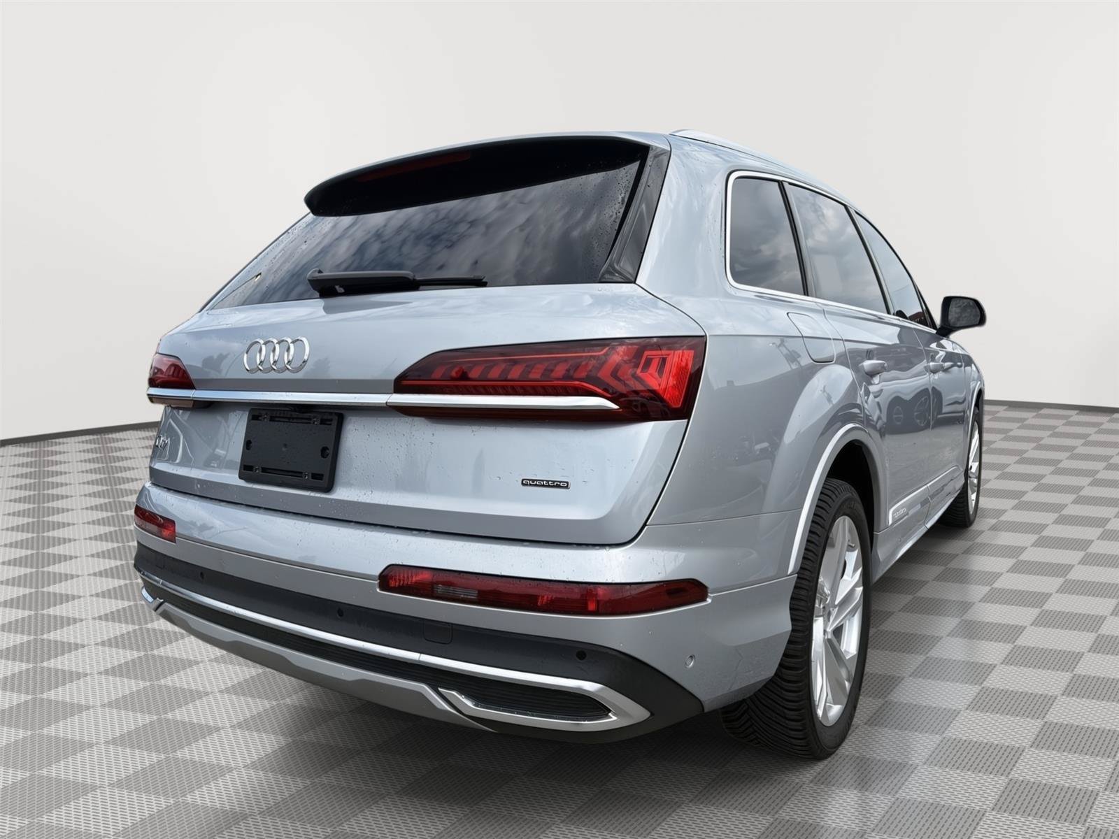 Used 2022 Audi Q7 3.0T Premium Plus w/ Premium Plus Package AWD/4WD image 5