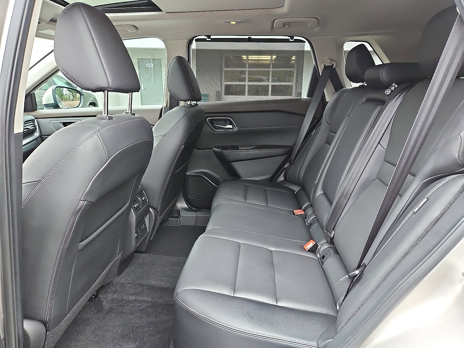 Certified 2021 Nissan Rogue SL w/ Premium Package image 10