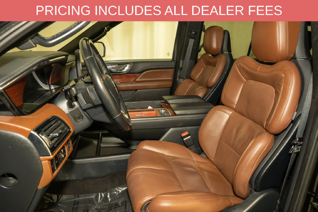 Used 2023 Lincoln Navigator L Reserve AWD/4WD image 12