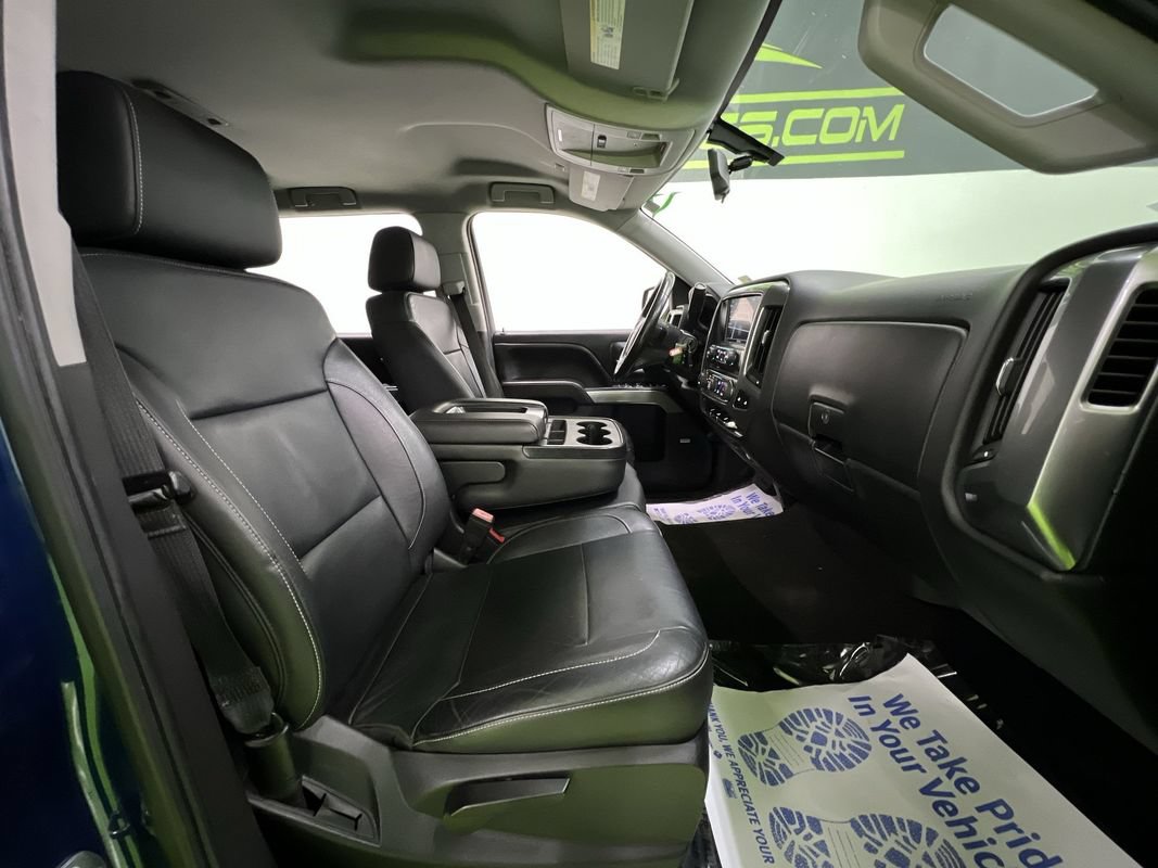 Used 2018 Chevrolet Silverado 1500 LT w/ All Star Edition AWD/4WD image 29