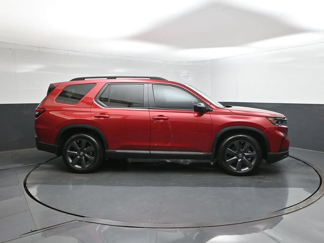 Used 2025 Honda Pilot Sport image 15