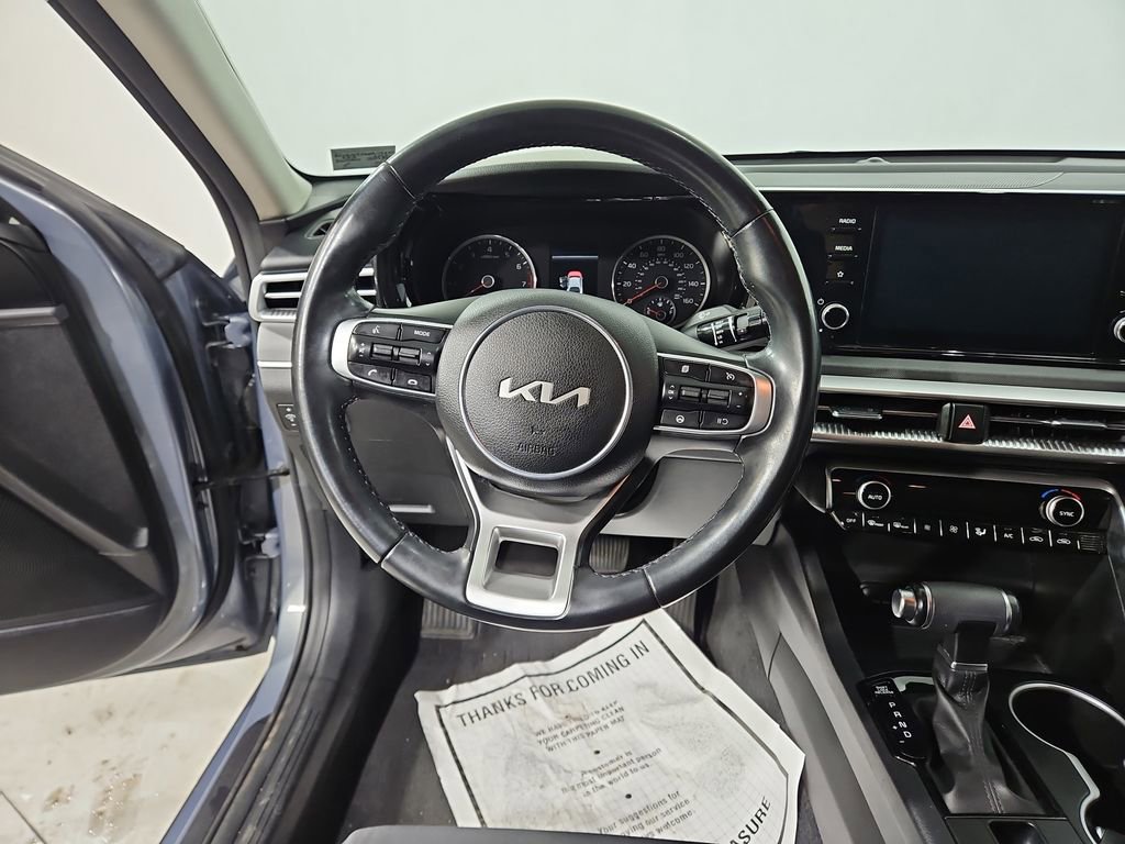 Used 2022 Kia K5 LXS image 14