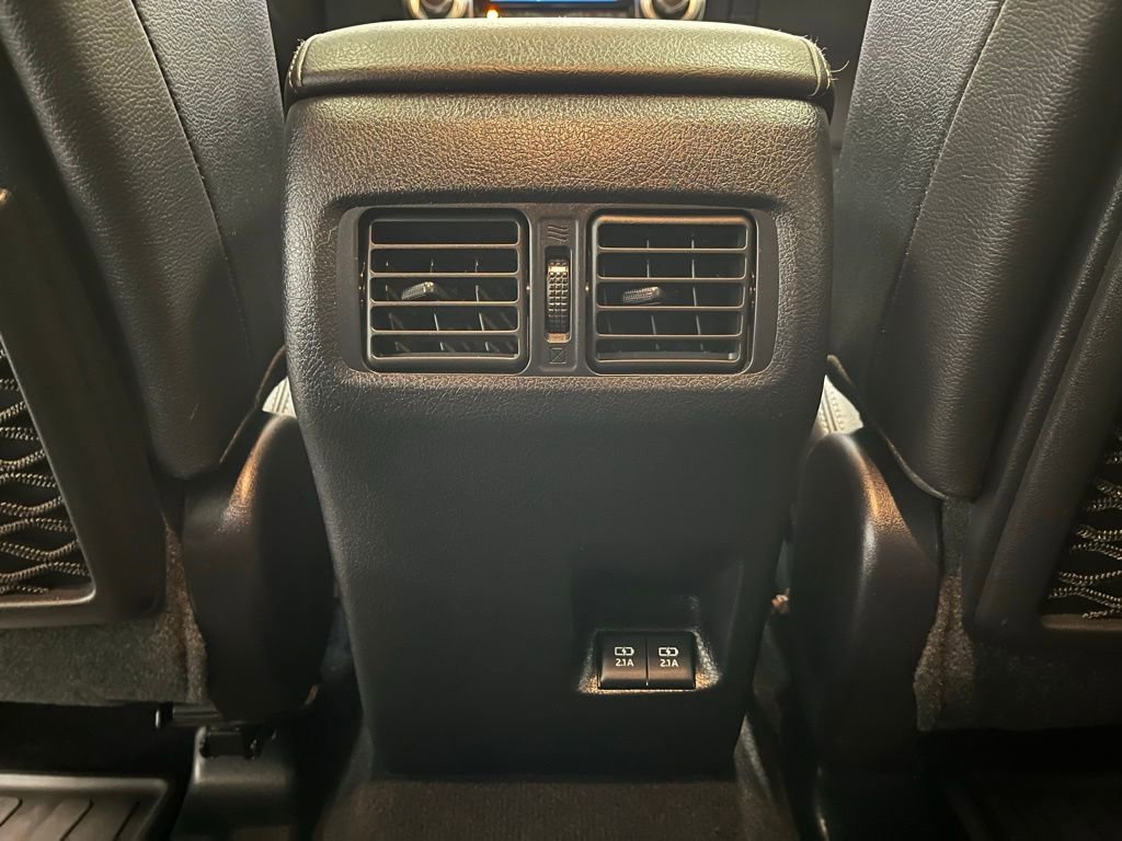 Used 2022 Toyota 4Runner Limited image 16