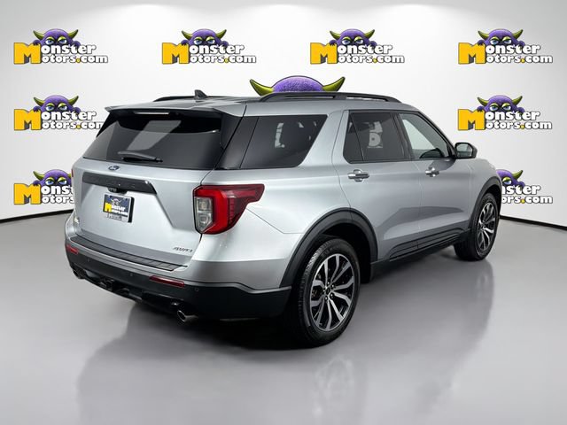 Used 2024 Ford Explorer ST-Line w/ Class IV Trailer Tow Package AWD/4WD image 5