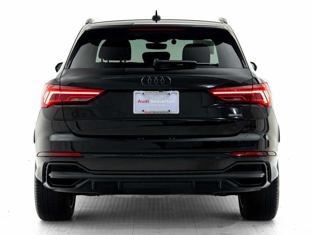 Used 2022 Audi Q3 2.0T Premium Plus image 32