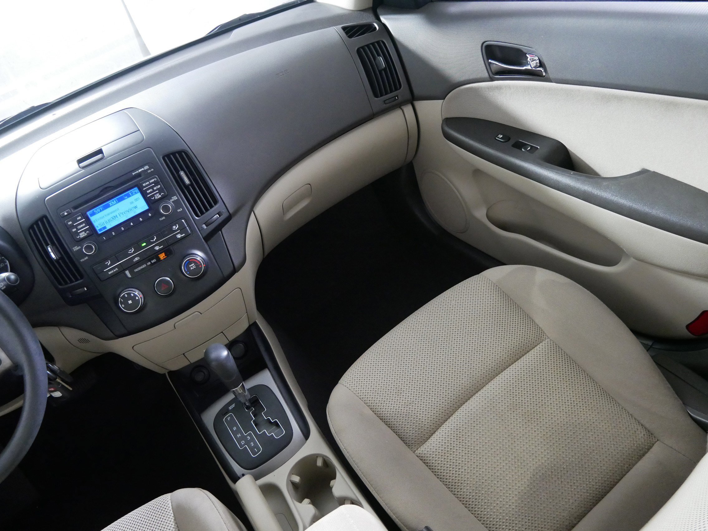 Used 2010 Hyundai Elantra GLS w/ Popular Equipment Pkg 2 image 11