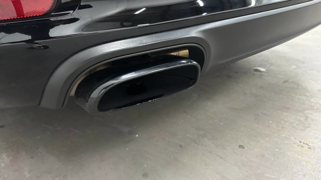 Used 2018 Porsche 911 Carrera image 13