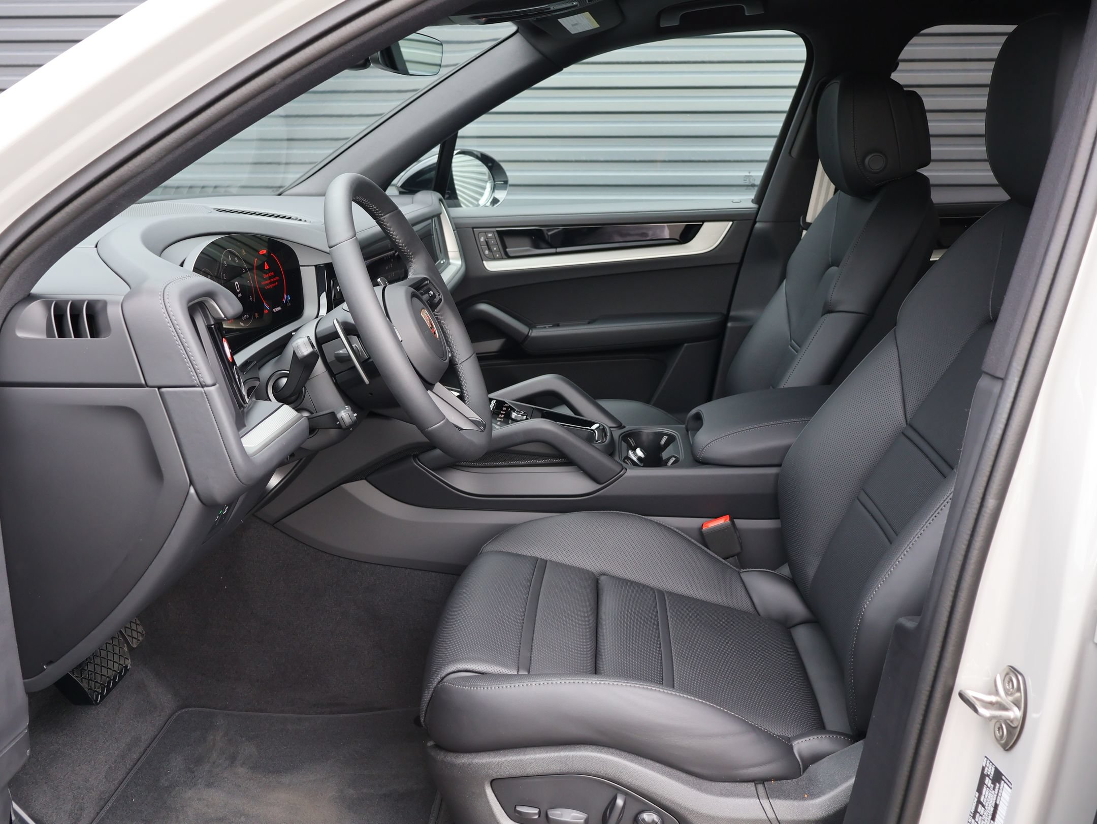 New 2026 Porsche Cayenne AWD/4WD image 5