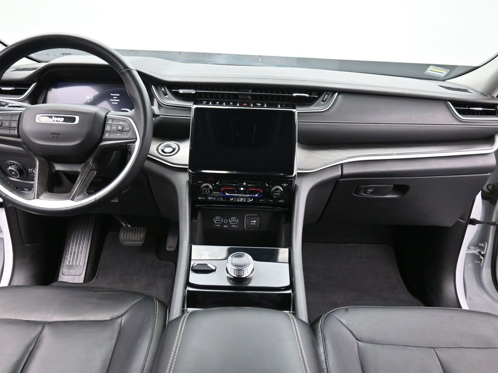 Used 2022 Jeep Grand Cherokee L Limited image 16