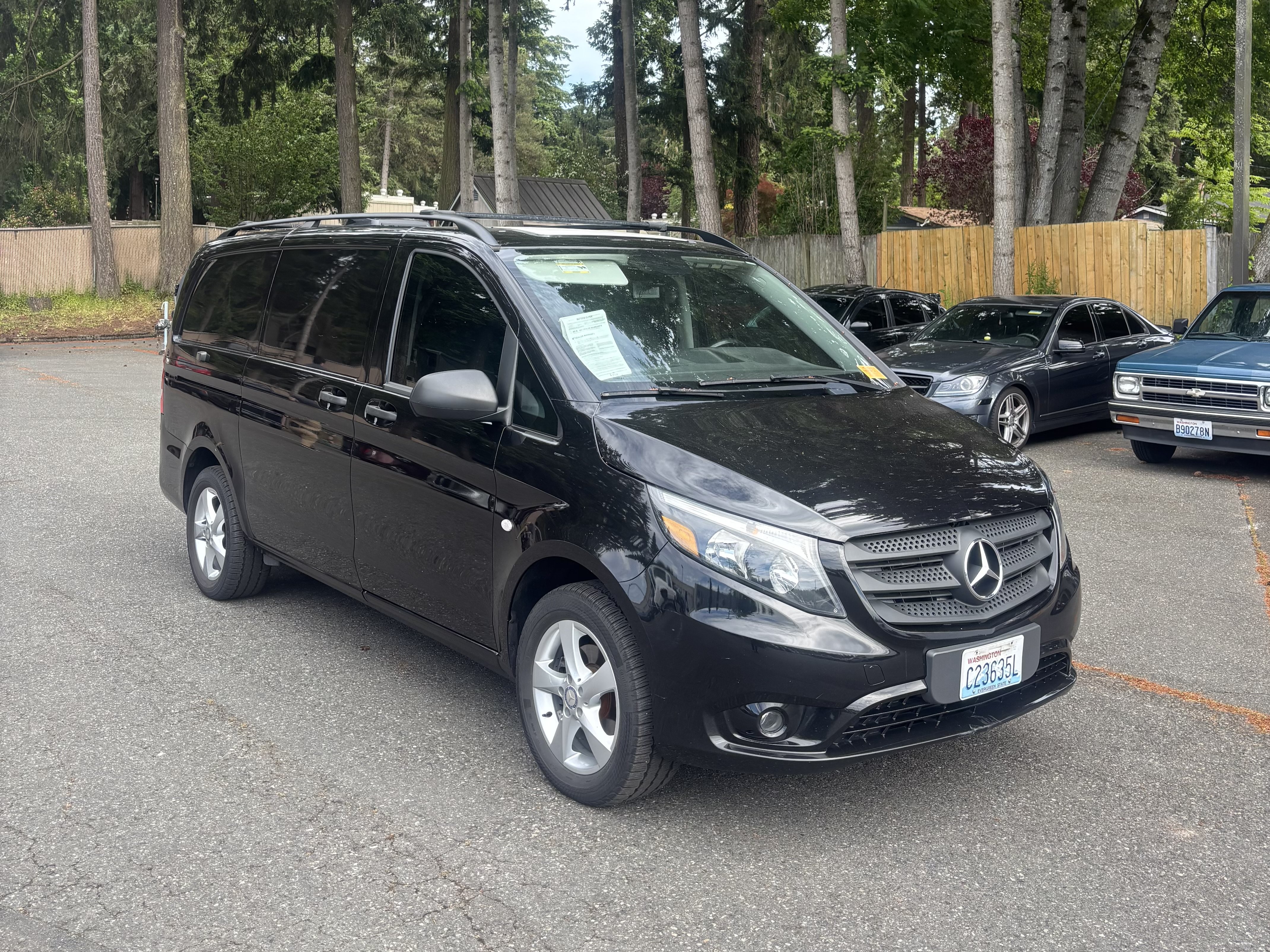 Used 2017 Mercedes-Benz Metris image 5