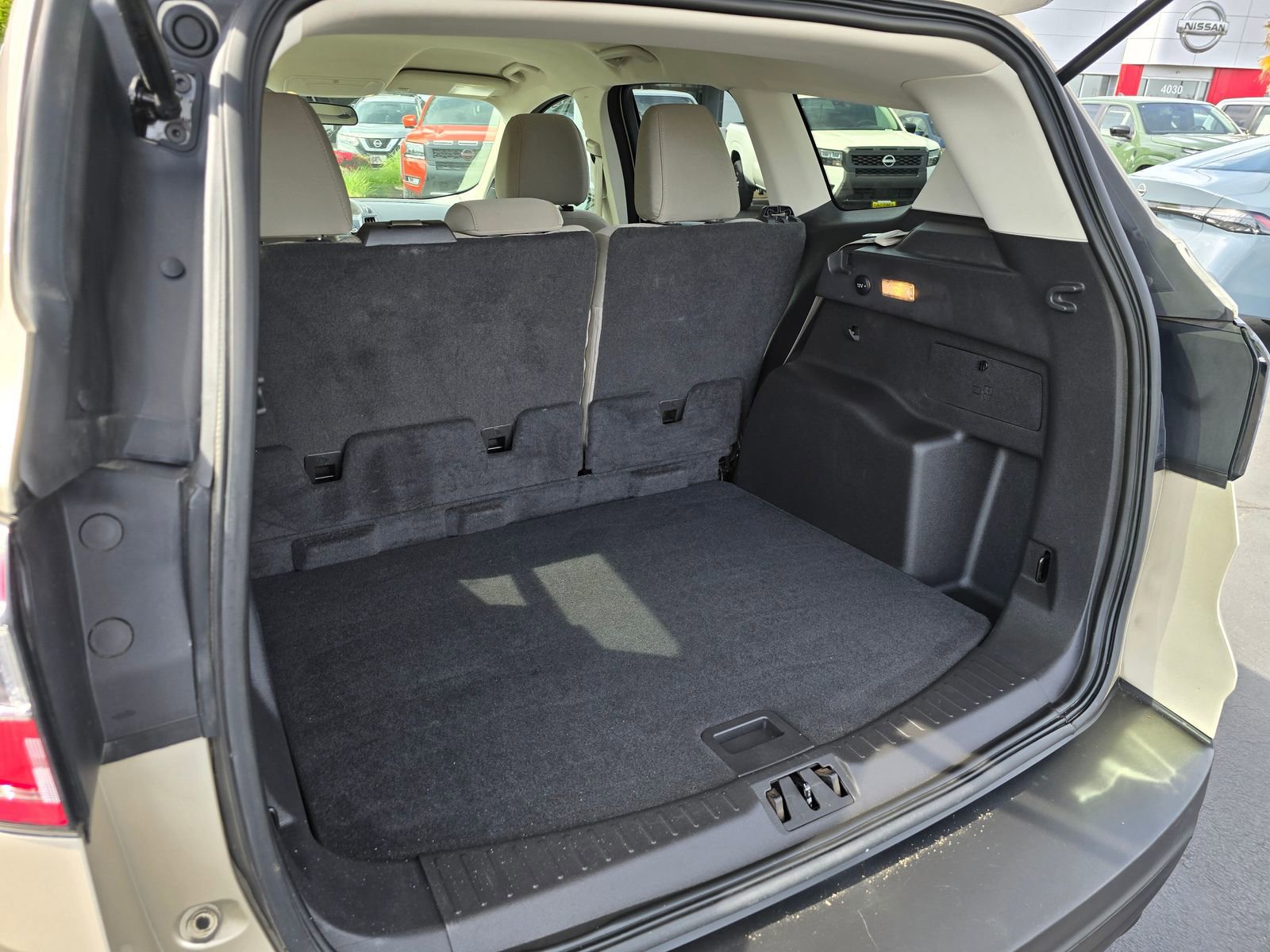 Used 2017 Ford Escape SE AWD/4WD image 28