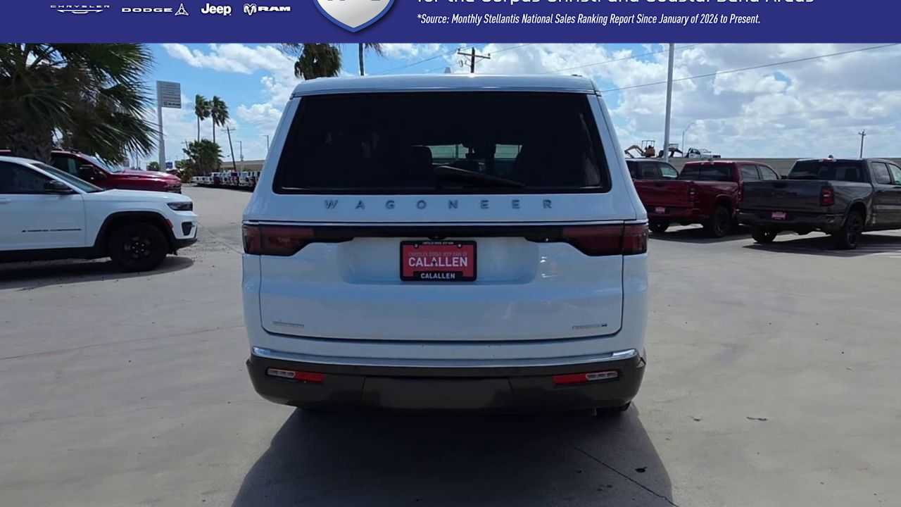 Used 2022 Jeep Wagoneer Series II w/ Rear Seat Video Group 1 AWD/4WD image 7